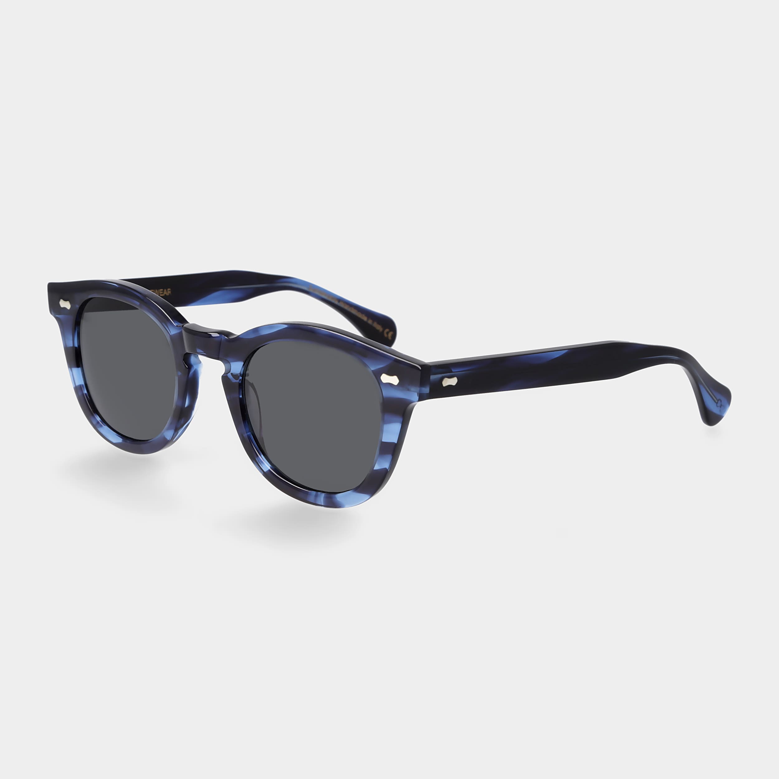 sunglasses-donegal-ocean-gradient-grey-sustainable-tbd-eyewear-total