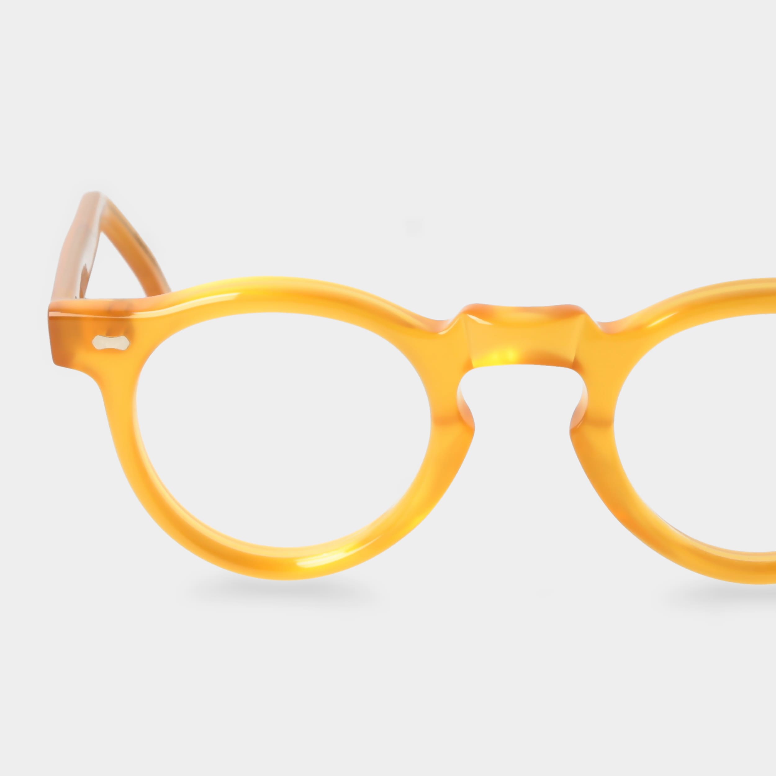 eyeglasses-welt-honey-optical-tbd-eyewear-lens