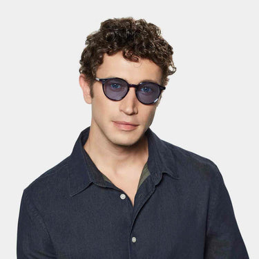 sunglasses cran ocean blue handcrafted in Italy with sustainable materials