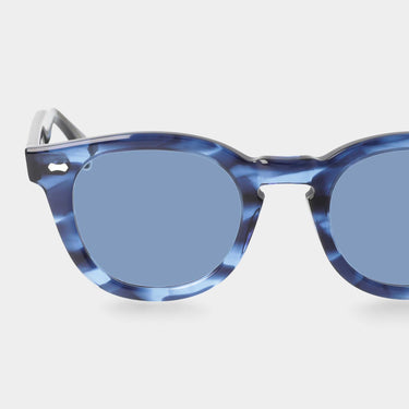 sunglasses-donegal-ocean-blue-sustainable-tbd-eyewear-lateral