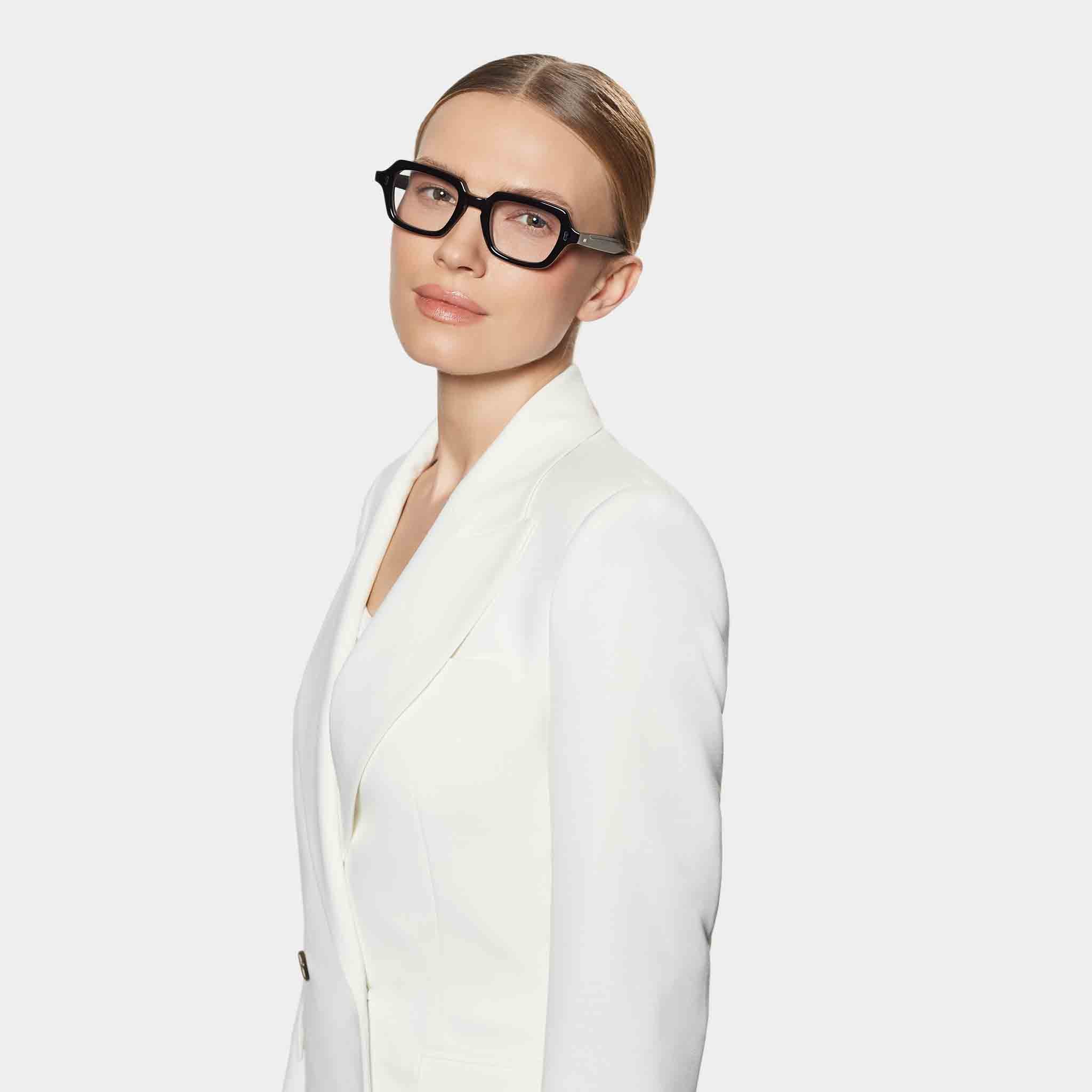 eyeglasses-oak-eco-black-optical-sustainable-tbd-eyewear-woman