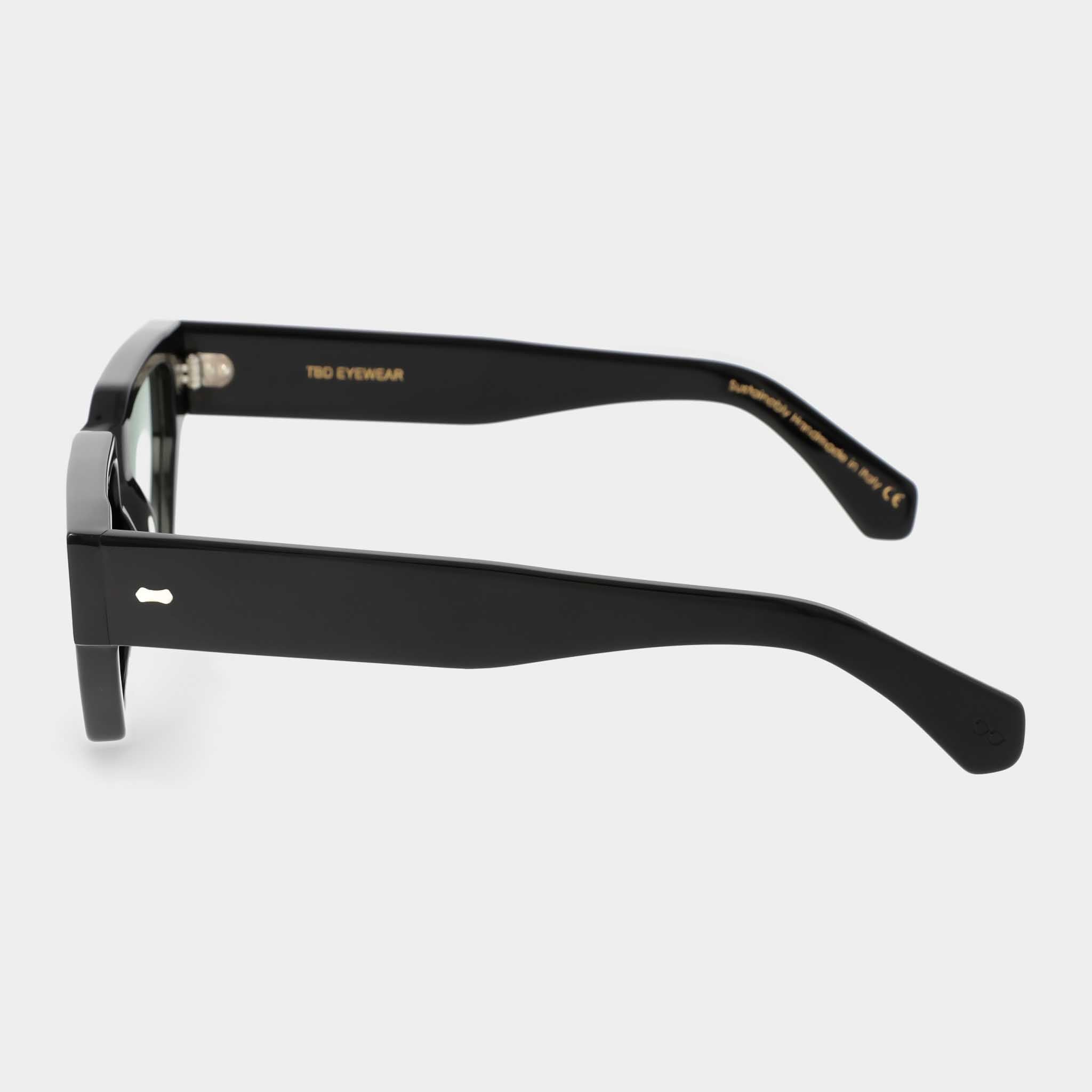 Light Raso Angular black sunglasses with green lenses: Raso | TBD Eyewear