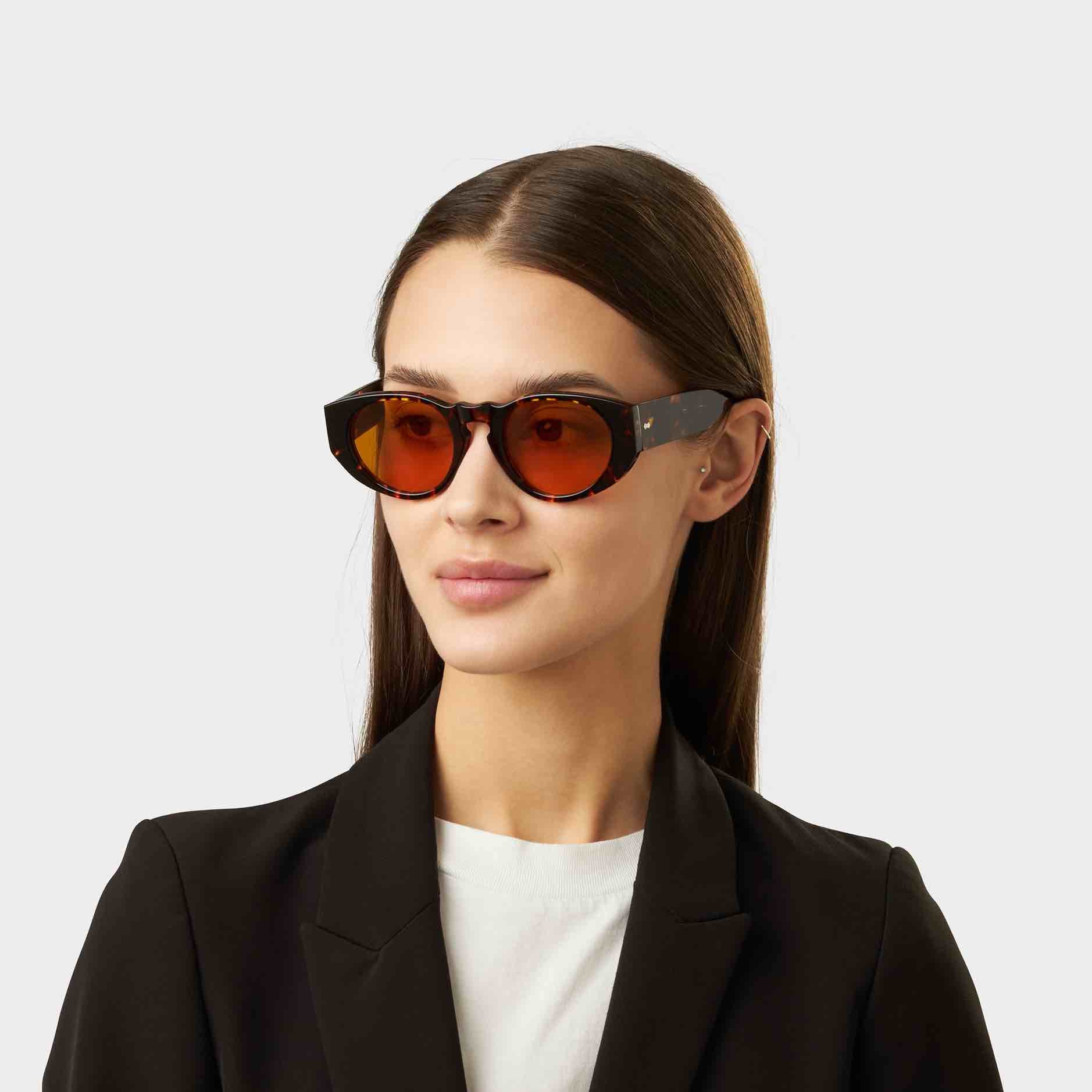 sunglasses-madras-eco-dark-havana-orange-sustainable-tbd-eyewear-woman