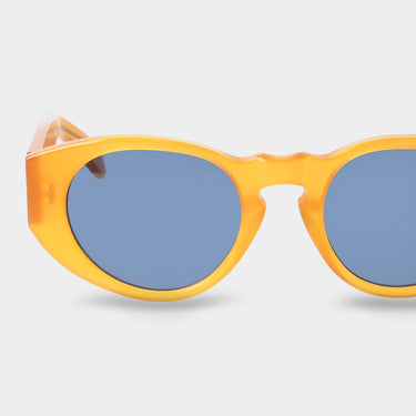 sunglasses-madras-eco-honey-blue-sustainable-tbd-eyewear-lens