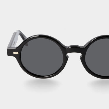 sunglasses-oxford-eco-black-gradient-grey-sustainable-tbd-eyewear-lens