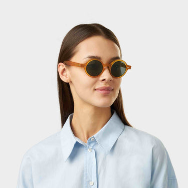 sunglasses-oxford-eco-honey-bottle-green-sustainable-tbd-eyewear-woman