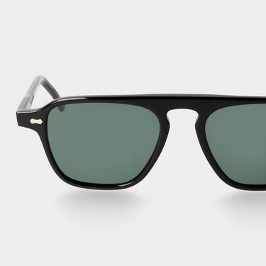 sunglasses panama eco balck bottle green sustainable tbd eyewear lens handcrafted in Italy