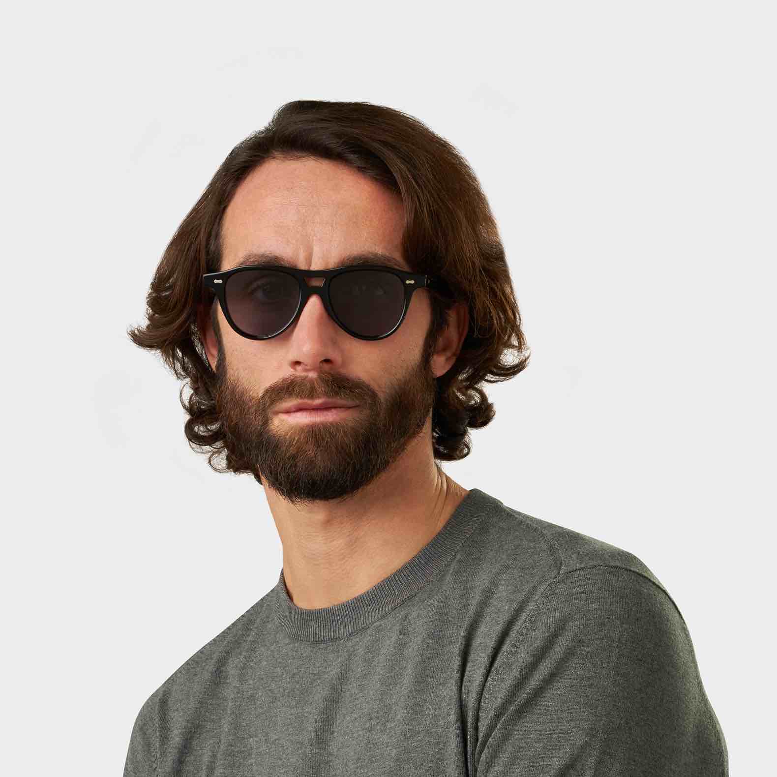 sunglasses-piquet-eco-black-gradient-grey-sustainable-tbd-eyewear-man