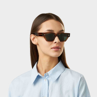 sunglasses raso earth bio bottle green sustainable tbd eyewear woman made in Italy