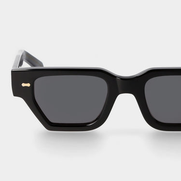 sunglasses-raso-eco-black-gradient-grey-sustainable-tbd-eyewear-lens