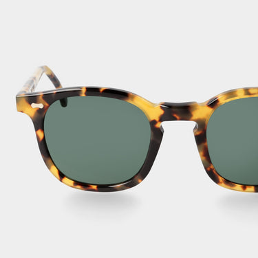 sunglasses-twill-light-tortoise-bottle-green-tbd-eyewear-lens