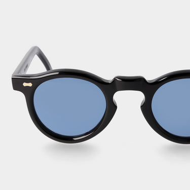 sunglasses-welt-eco-black-blue-sustainable-tbd-eyewear-lens