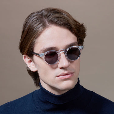 sunglasses welt transparent gradient grey tbd eyewear man front made in Italy